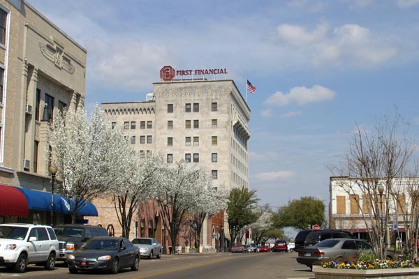 North along Washington